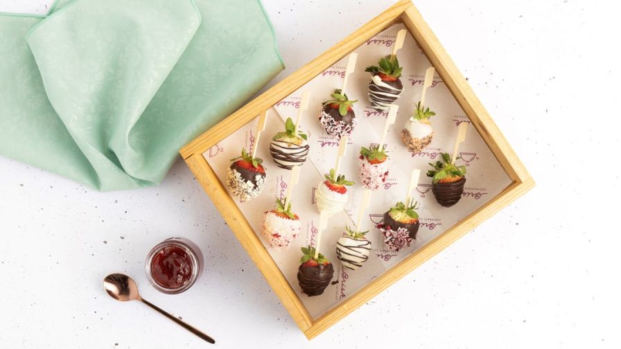 Chocolate Dipped Strawberries