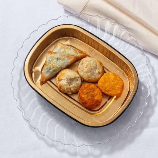 Parve Appetizer Plate (P) Plastic - HOT MEAL / dbl. WRAPPED IN FOIL FOR ON SITE HEATING