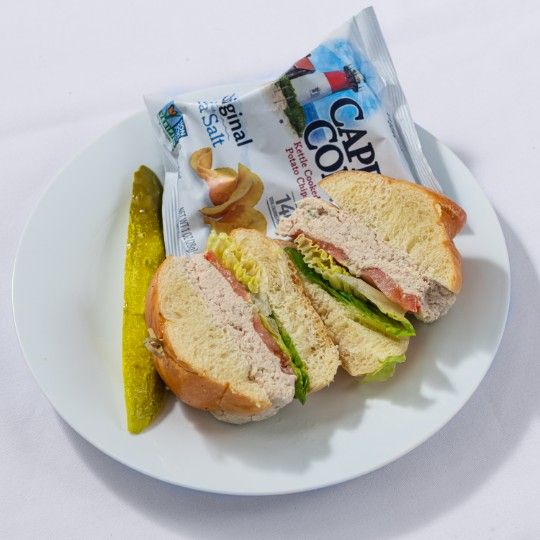Tuna Salad Sandwich Boxed Meal (P) ON CHINA