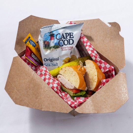 Turkey Sandwich Boxed Meal (M)