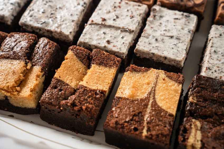 Assorted Mini Brownies (P)