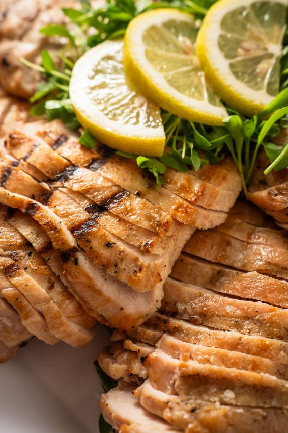 Grilled Sliced Chicken Breast (M)