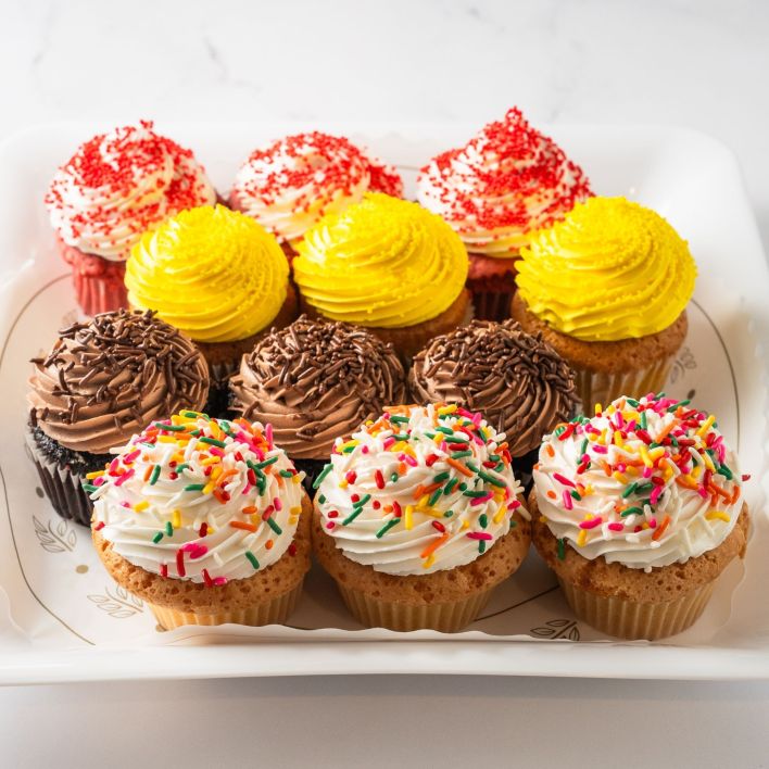Assorted Cupcakes (P)