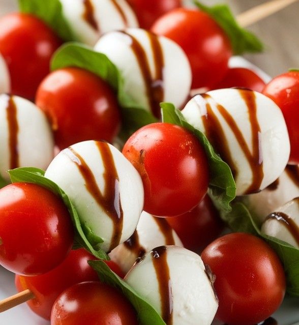 Caprese Skewers (D) 