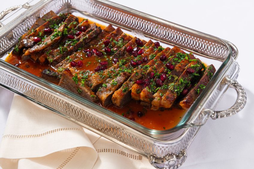 Classic Braised Beef Brisket (M)