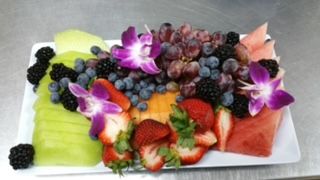 Fresh Sliced Fruit Tray