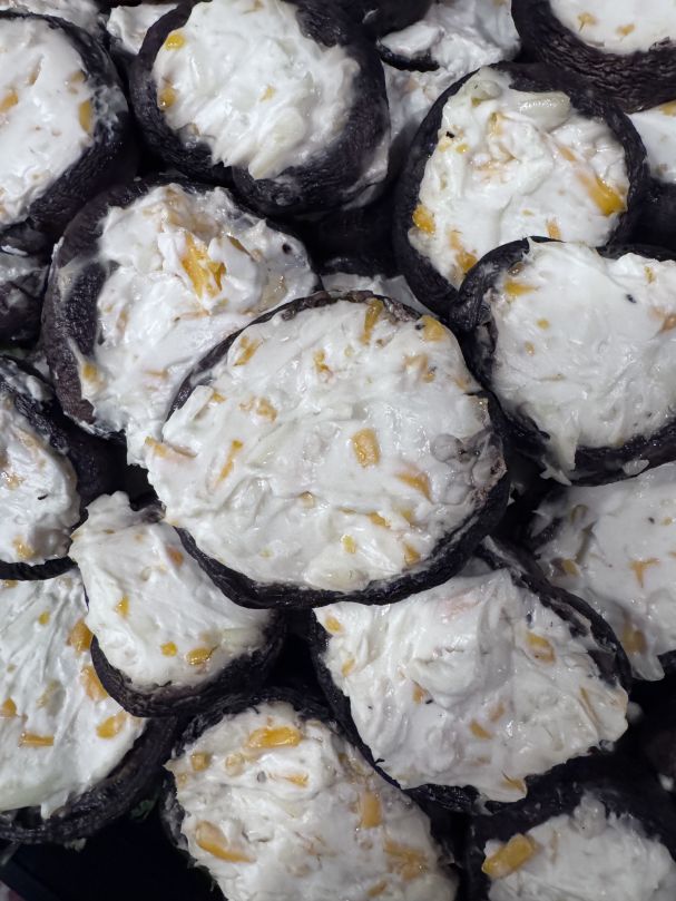 Fiesta Beef Stuffed Mushrooms