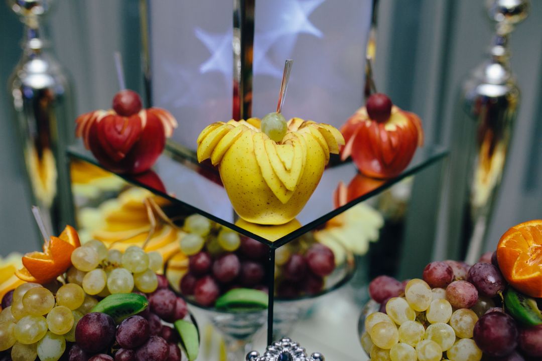 fruit-food-decorated-with-art