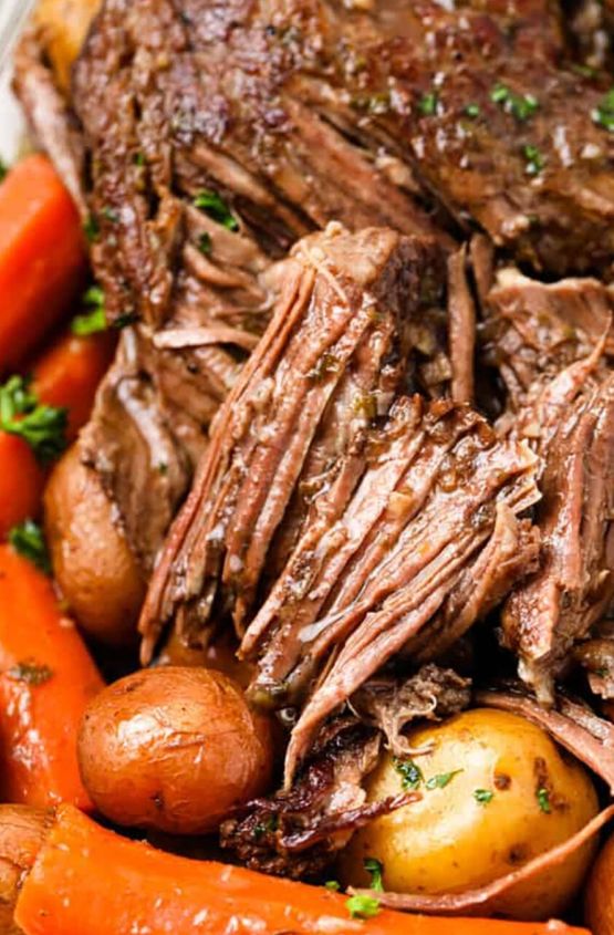 HOMESTYLE BEEF POT ROAST