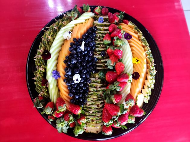 Seasonal Fresh Fruit Platter