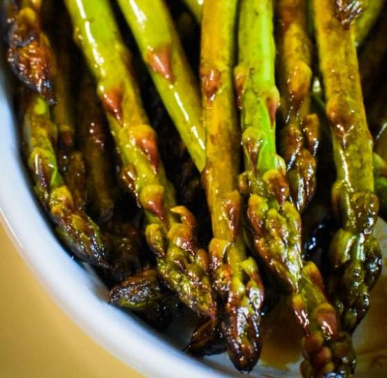 Balsamic Roasted Asparagus