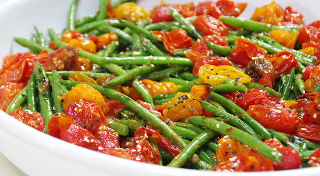 GREEN BEANS & BLISTERED TOMATOES