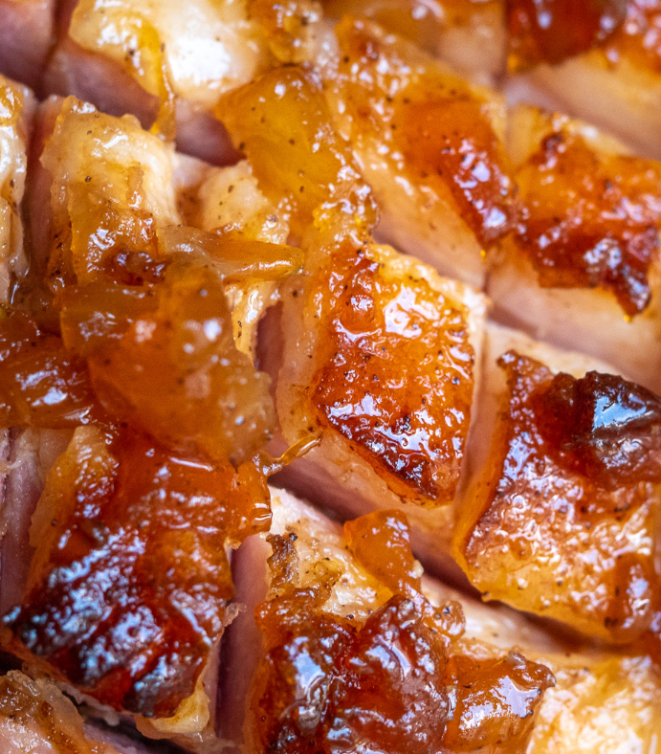 BROWN SUGAR PINEAPPLE BAKED HAM