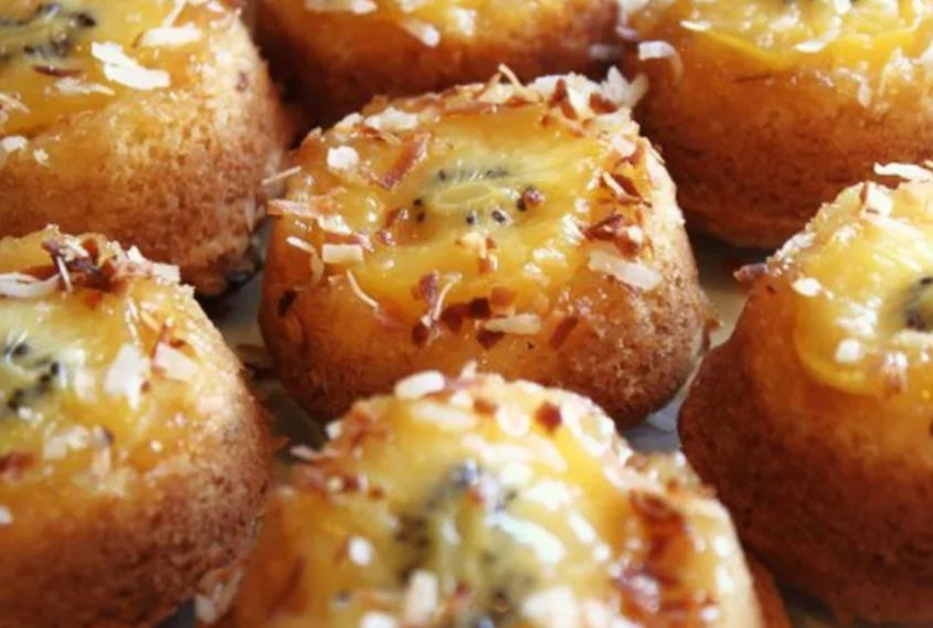 MINI KIWI UPSIDE DOWN CAKES