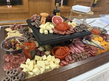 De Luxe Platter Package - Minimum 20 ppl 
