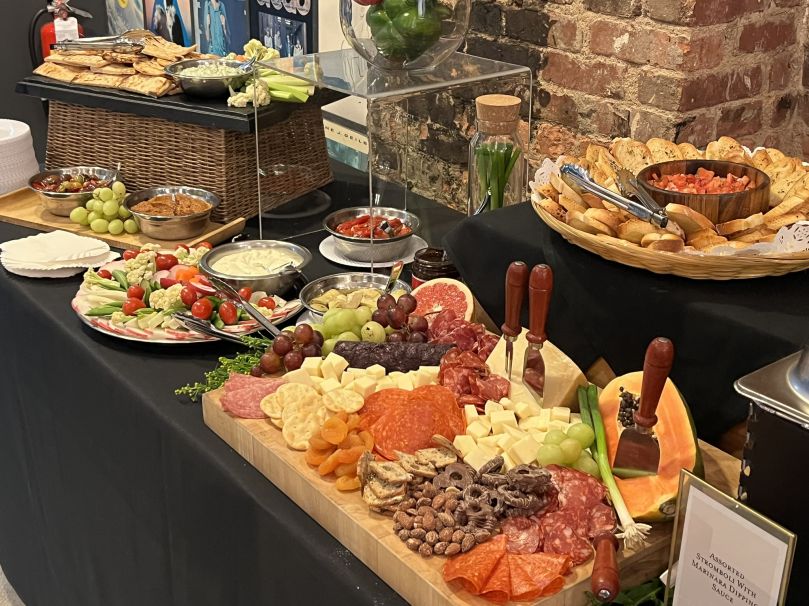 Tuscan Presentation Package- Minimum 40 ppl 