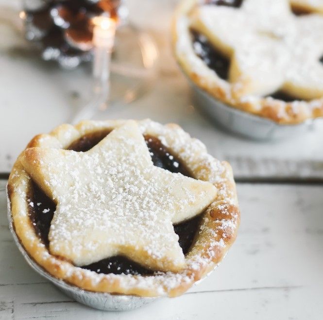 Homemade Mince Pies with Cream
