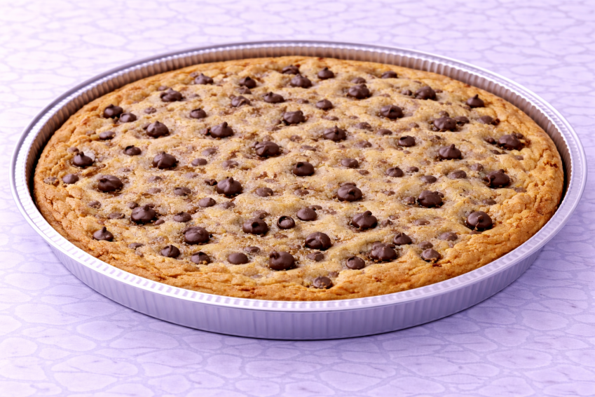 Jumbo Chocolate Chip Cookie (each)