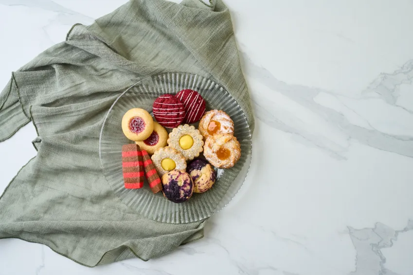 M&O's Fresh Baked Cookies