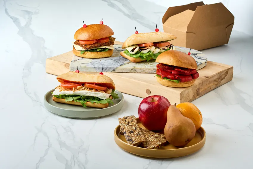 Cafe Vegetarian Sandwich Lunch Box
