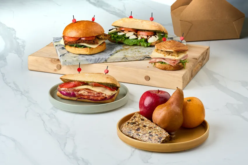 Cafe Gluten-Friendly Sandwich Lunch Box