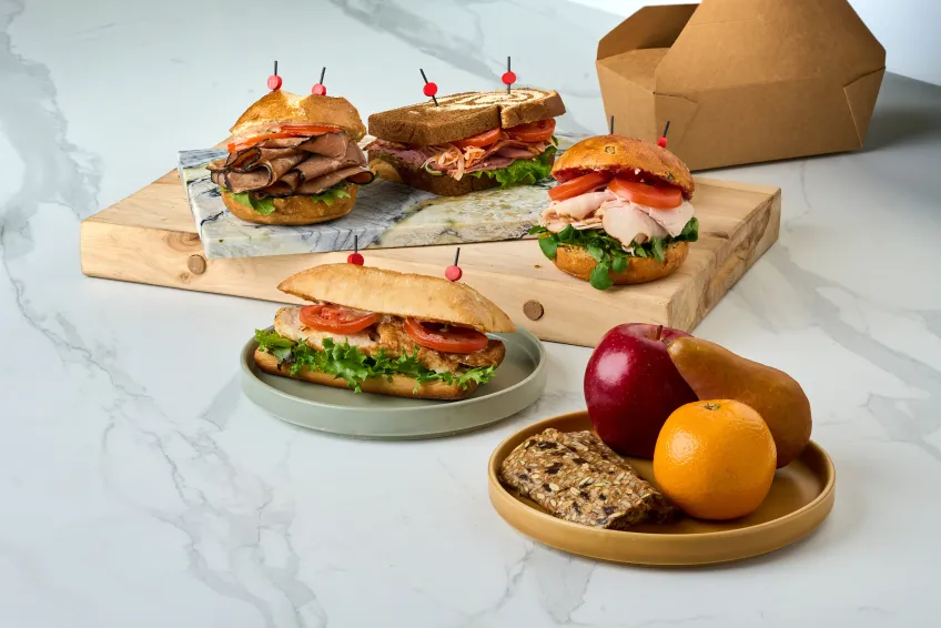 Cafe Meat Eaters Sandwich Lunch Box