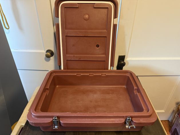 Top Loading Insulated Food Carrier Rental