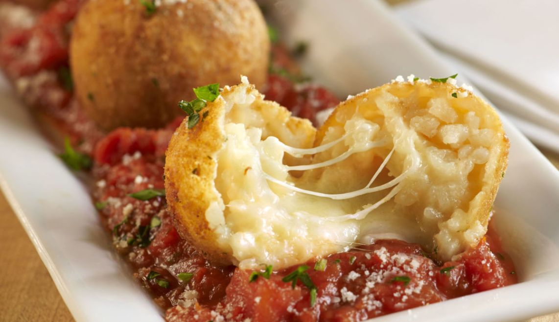 1 oz Arancini (Cheese) 12 Piece with Marinara
