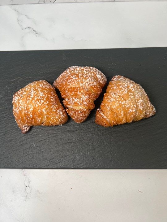 Sfogliatelle - Large