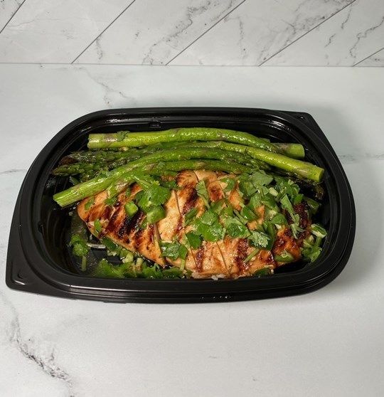Grilled Chicken & Asparagus (20oz)