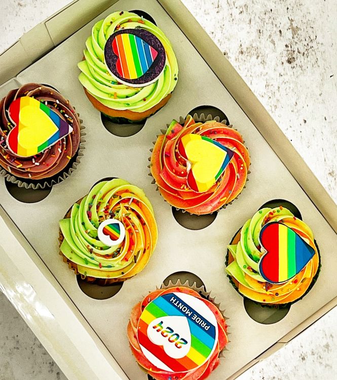 Pride 2026 cupcakes