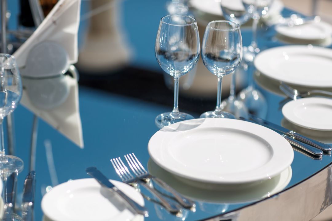china, flatware & glassware