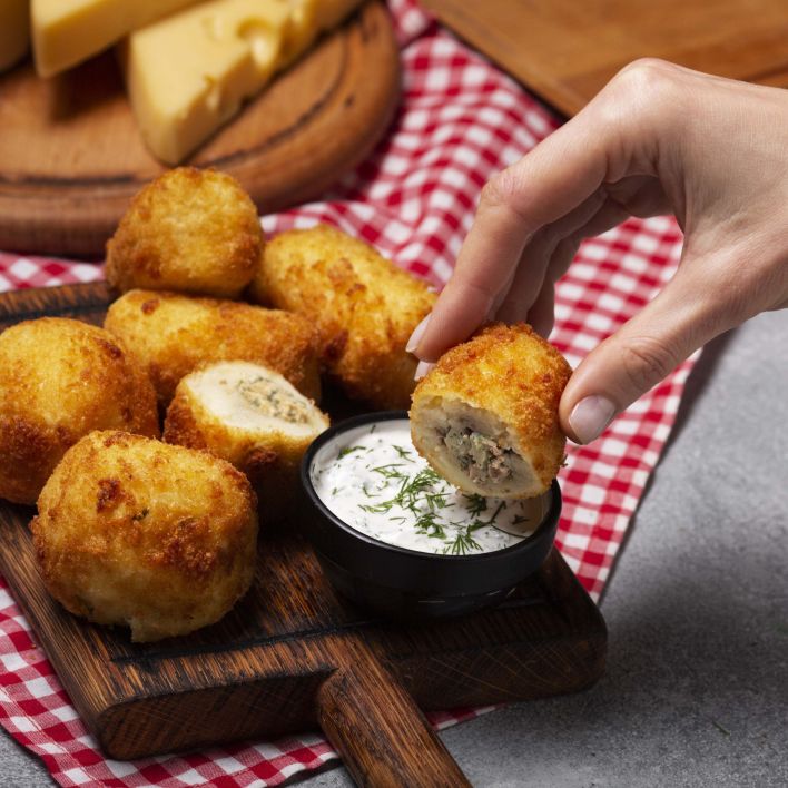 mini chicken cordon bleu bites