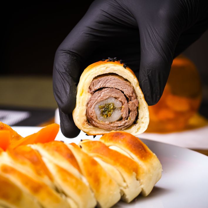 mini beef wellington with balsamic onion marmalade