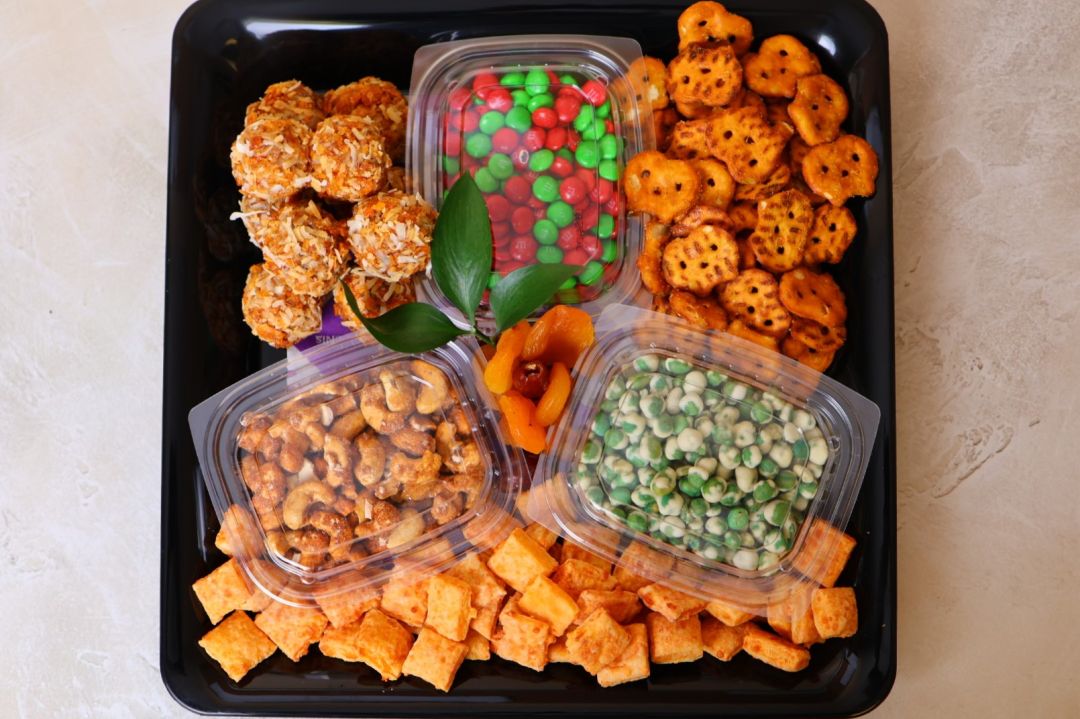 Snack Attack Platter (Serves 10-15)