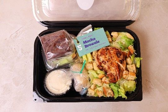Entrée Bacilio's Caesar Salad (Boxed)