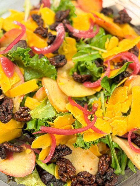 Seasonal Green Salad: Harvest Apple-Cheddar