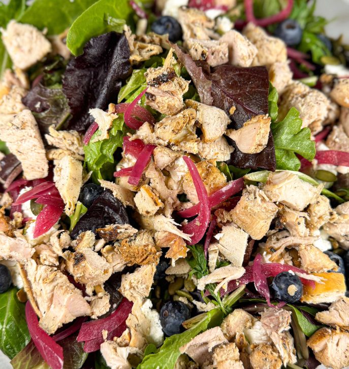 Seasonal Green Salad Entrée: Blueberry Chevre